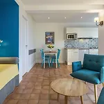 La Du Bailli 4*