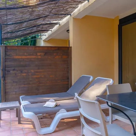 Aparthotel La Résidence Du Bailli Le Rayol-Canadel-sur-Mer