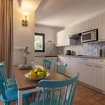 La Du Bailli 4*