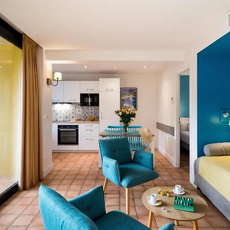 La Du Bailli Aparthotel