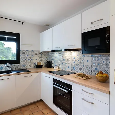 La Du Bailli Rayol-Canadel-sur-Mer