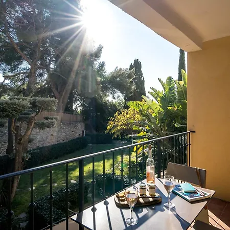 La Du Bailli Aparthotel 4*