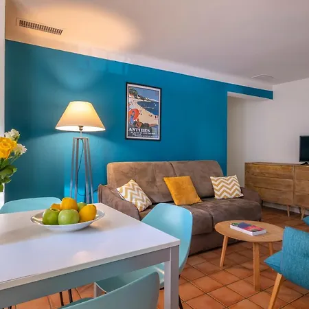 La Du Bailli Aparthotel